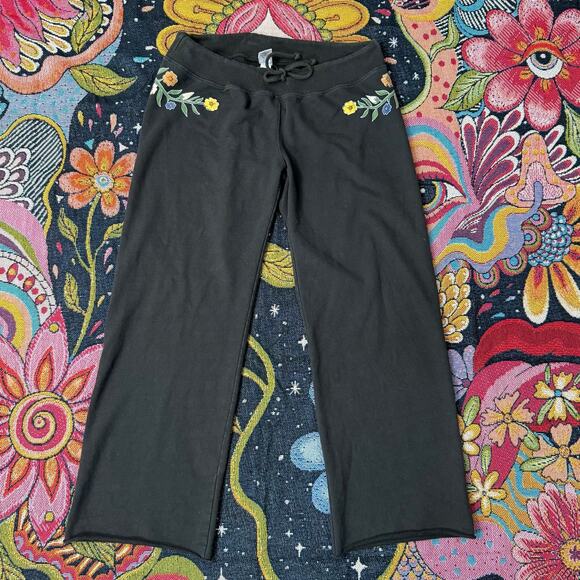 Lucky Brand Pants - Y2k Lucky Brand Embroidered Floral Low Rise Wide Leg Crop Sweatpants Boho S M
